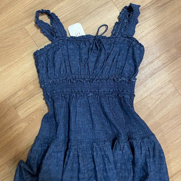 Gap X Doen Eyelet Denim Midi Dress NWT - Picture 5 of 6